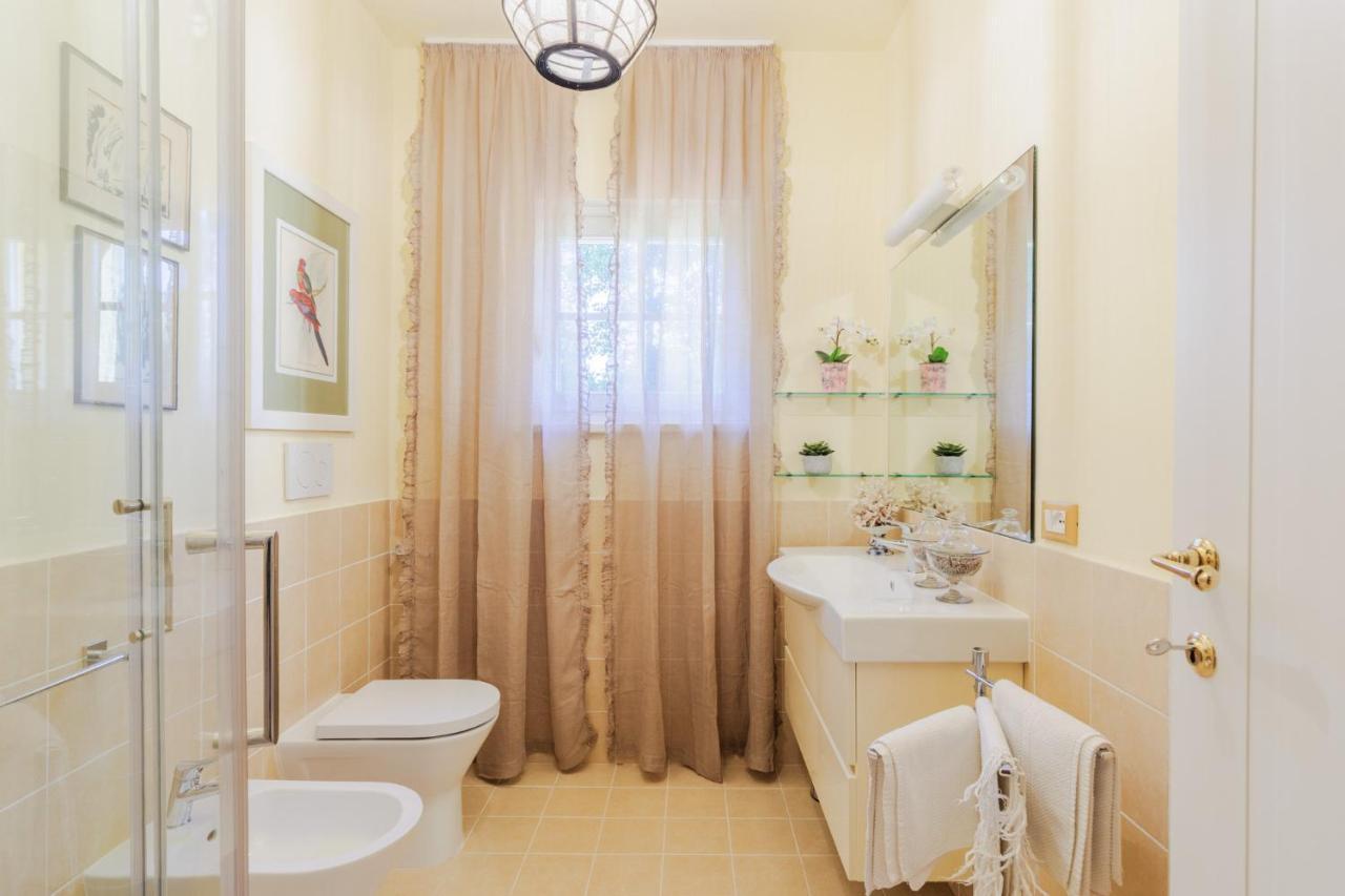 Villa Bassotta, A Charming Cottage Lukka Zewnętrze zdjęcie